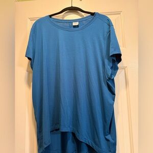 Athleta With Ease Tee size Large